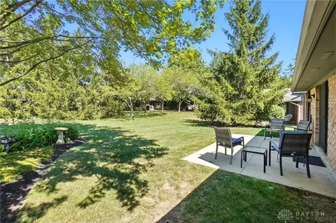 Exterior - 4964 Field Point Ct, Dayton, OH 45440 photo 6 of 6
