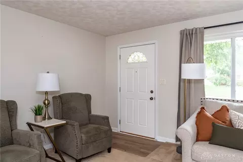 Entry Way - 1040 Kenosha Rd, Dayton, OH 45429 photo 1 of 1