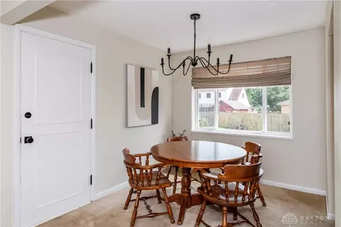 Dining - 1040 Kenosha Rd, Dayton, OH 45429 photo 1 of 1