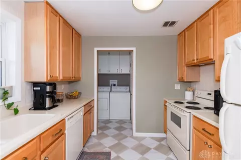 Other - 1040 Kenosha Rd, Dayton, OH 45429 photo 2 of 9