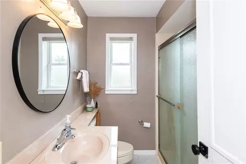 Bath - 1040 Kenosha Rd, Dayton, OH 45429 photo 2 of 2