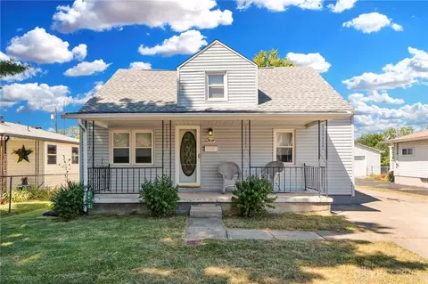 2637 Holman St, Moraine, OH 45439