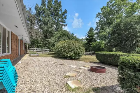 8888 Archer Pl, Dayton, OH 45458 photo 32