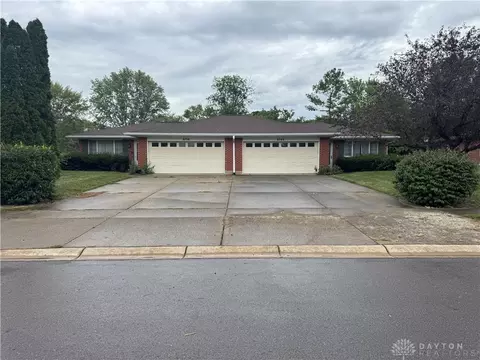 8760 Shadycreek Dr #8758, Dayton, OH 45458