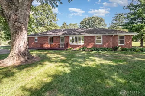1650 Wilmington Rd, Lebanon, OH 45036