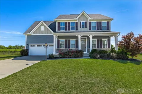 3812 Oak Creek Dr, Dayton, OH 45440