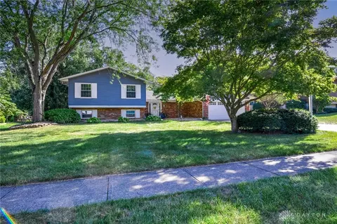 2044 Meadowside Ln, Dayton, OH 45458