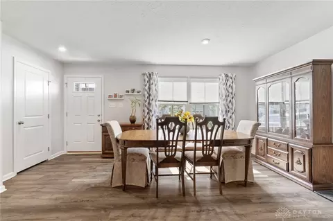 Dining - 172 Skyway Dr, Springfield, OH 45505 photo 4 of 5