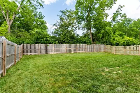 Exterior - 172 Skyway Dr, Springfield, OH 45505 photo 19 of 20