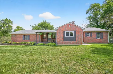 1946 N Longview St, Dayton, OH 45432
