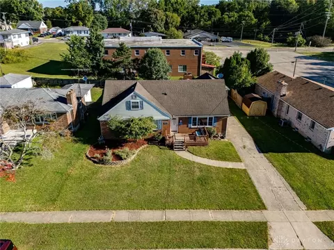 View/Area - 308 Canterbury Dr, Springfield, OH 45503 photo 1 of 5