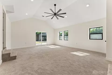 Living - 4970 Troy Rd, Springfield, OH 45502 photo 2 of 8