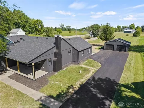 Exterior - 4970 Troy Rd, Springfield, OH 45502 photo 1 of 8