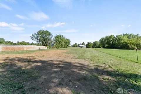 Exterior - 4970 Troy Rd, Springfield, OH 45502 photo 8 of 8