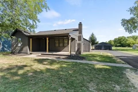 Exterior - 4970 Troy Rd, Springfield, OH 45502 photo 2 of 8