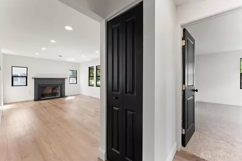 Entry Way - 4970 Troy Rd, Springfield, OH 45502 photo 1 of 1