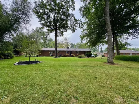 703 Dorchester Dr, Springfield, OH 45506 photo 50