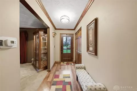 703 Dorchester Dr, Springfield, OH 45506 photo 5