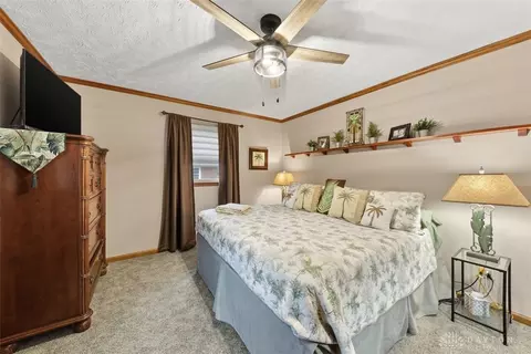 703 Dorchester Dr, Springfield, OH 45506 photo 32