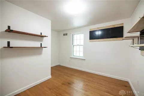 Bedroom - 259 N Broadmoor Blvd, Springfield, OH 45504 photo 1 of 8