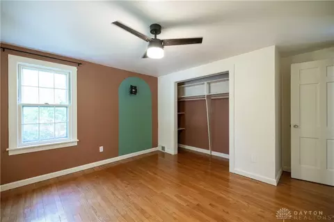 Bedroom - 259 N Broadmoor Blvd, Springfield, OH 45504 photo 5 of 8