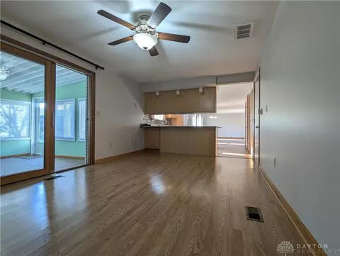 2932 Alameda Dr, Springfield, OH 45503 photo 8