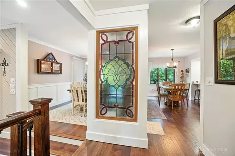 Entry Way - 1101 Spruce Dr, Springfield, OH 45504 photo 5 of 10