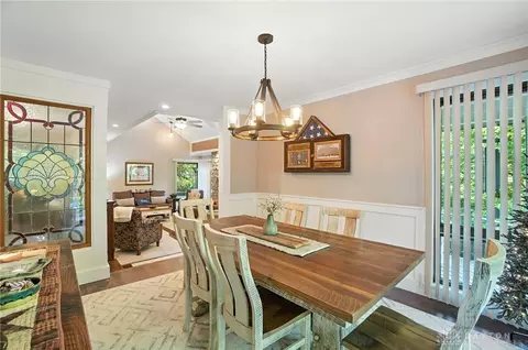 Dining - 1101 Spruce Dr, Springfield, OH 45504 photo 3 of 5