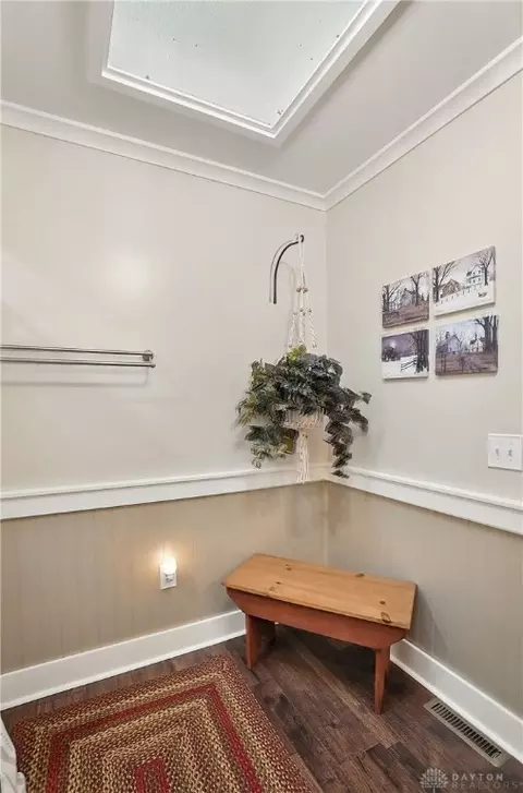 Bath - 1101 Spruce Dr, Springfield, OH 45504 photo 12 of 16
