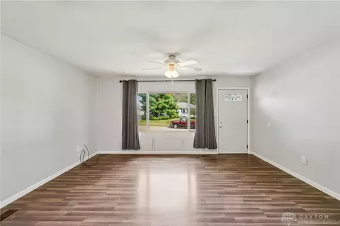 1181 Irmal Dr, Dayton, OH 45432 photo 5