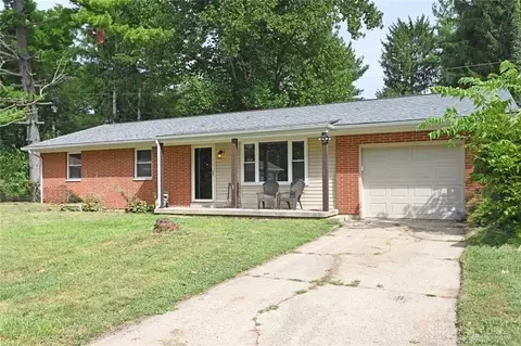 36 Sunset Pl, Germantown, OH 45327