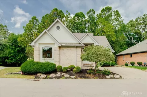 40 Pinehurst Pl, Springboro, OH 45066 photo 2