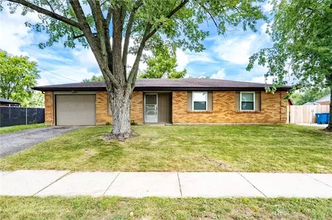 7211 Stonehurst Dr, Dayton, OH 45424