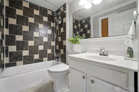 1118 Robin Rd, Springfield, OH 45503 photo 34
