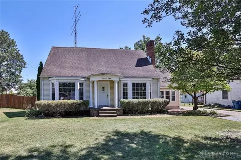 708 Fallview Ave, Englewood, OH 45322