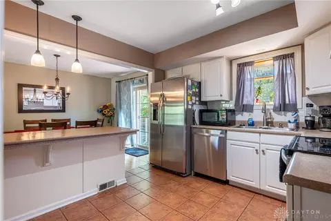 694 Spring Ridge Pl, Centerville, OH 45458 photo 12