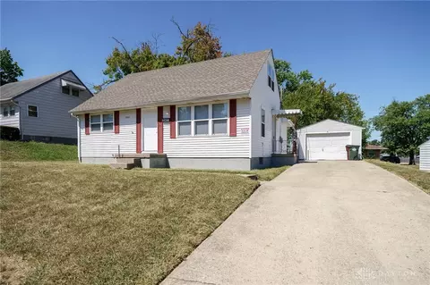 1081 Rydale Rd, Dayton, OH 45405