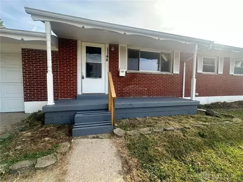 1144 Hawthorne Dr, Sidney, OH 45365