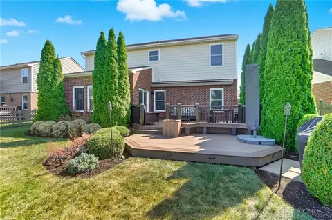 Exterior - 1680 S Branch Rd, Centerville, OH 45458 photo 7 of 16