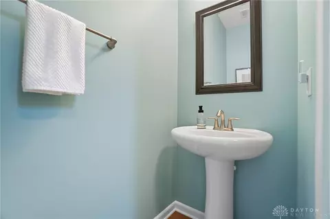 Bath - 1680 S Branch Rd, Centerville, OH 45458 photo 1 of 12
