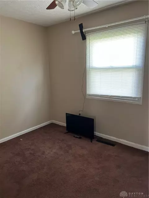 1201 Dibert Ave, Springfield, OH 45506 photo 7