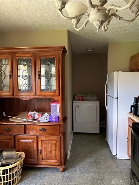 1201 Dibert Ave, Springfield, OH 45506 photo 4