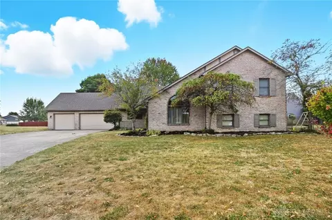 604 Heather St, Englewood, OH 45322
