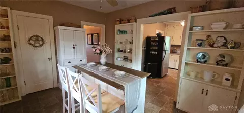 Dining - 301 E Saint Clair St, Eaton, OH 45320 photo 5 of 6