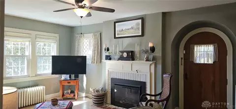 Entry Way - 301 E Saint Clair St, Eaton, OH 45320 photo 1 of 9
