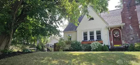 Exterior - 301 E Saint Clair St, Eaton, OH 45320 photo 5 of 25