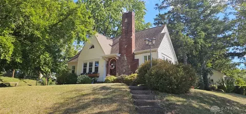 Exterior - 301 E Saint Clair St, Eaton, OH 45320 photo 2 of 25