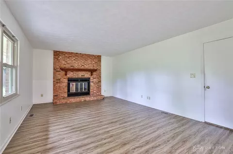 120 Clearview Dr, Springboro, OH 45066 photo 10