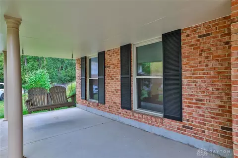 120 Clearview Dr, Springboro, OH 45066 photo 2