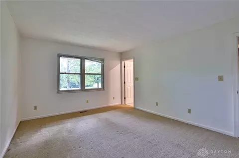 120 Clearview Dr, Springboro, OH 45066 photo 21